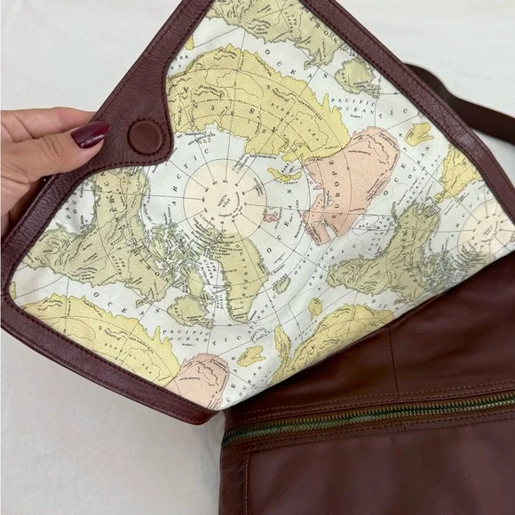 HOBO vintage mahogany Crossbody Bag with rare map lining - Picture 4 of 10
